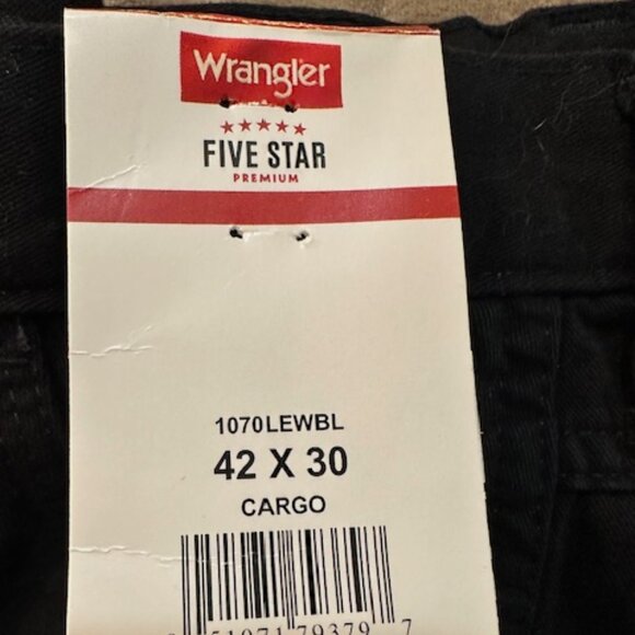 Wrangler Men's Cargo Khaki Black Pants - Sz 42 x 30 NWT - Picture 13 of 14